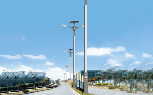 科学维护让太阳能同心LED路灯使用寿命突破15年